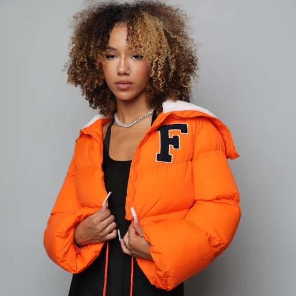 New Cropped Puffer Jacket - Picture 1 of 5